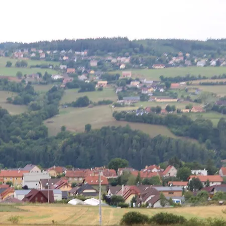 Apartmán Se Zahrádkou V Krásné čtvrti Berouna Beroun (Central Bohemian)